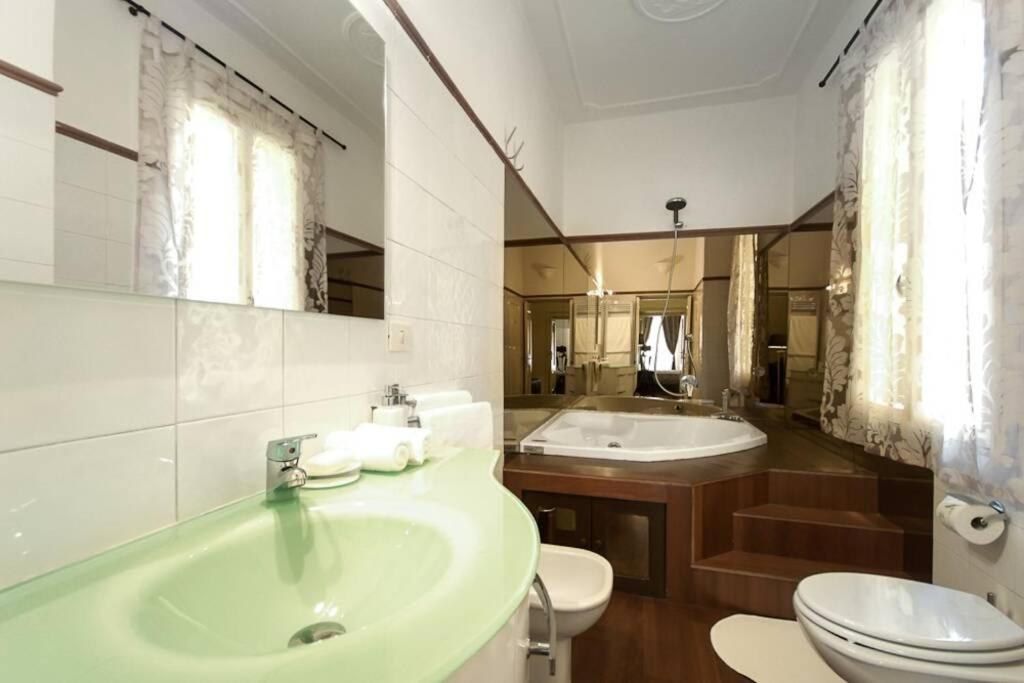 Banchi - Classic Apartment Between Navona And Campo Dei Fiori Rome Extérieur photo